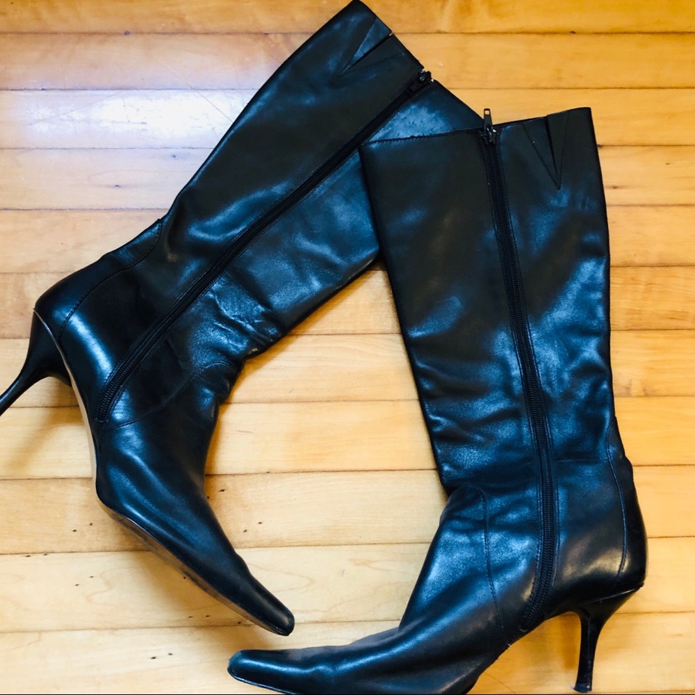 Anne Klein leather boots